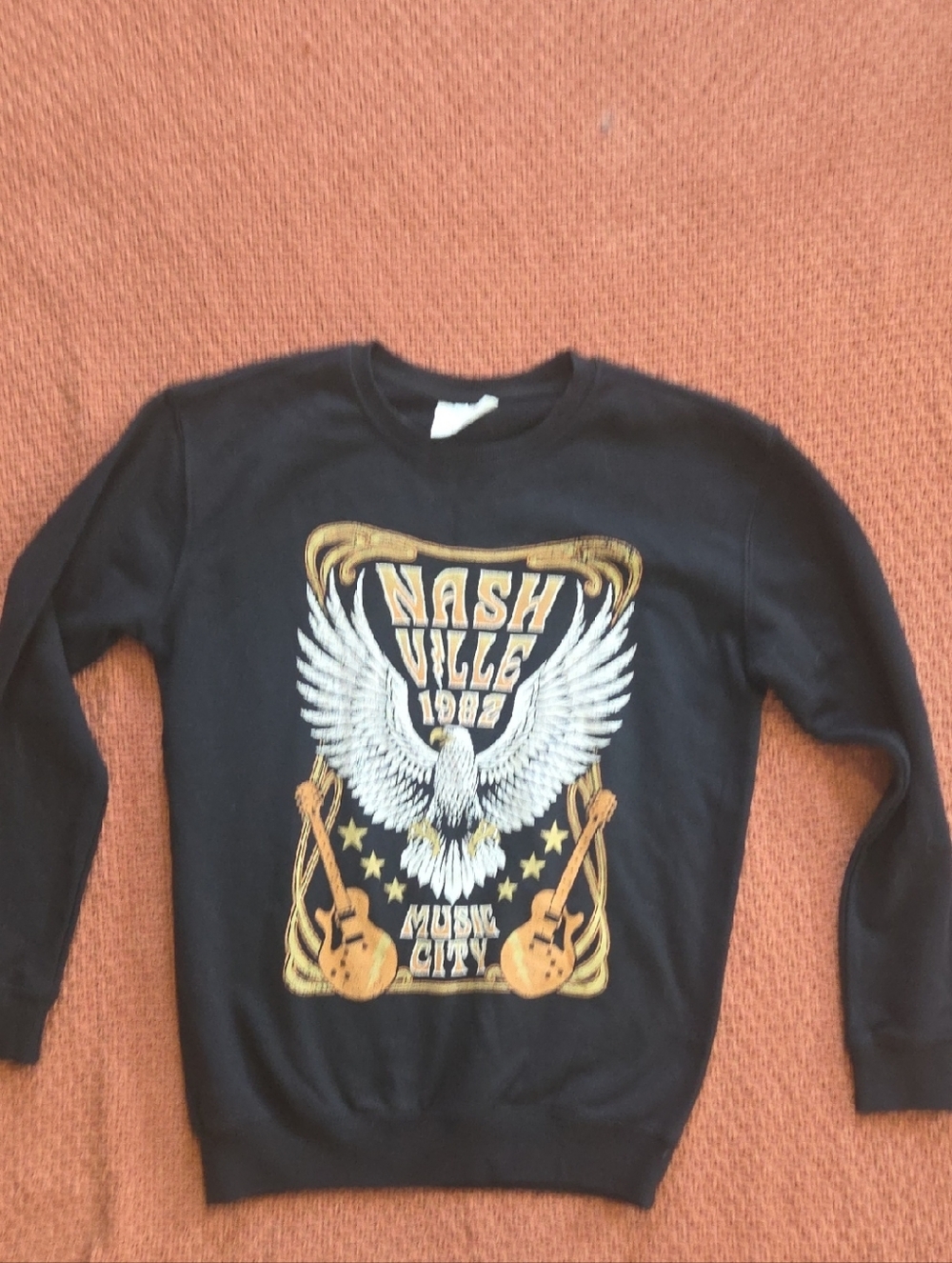 Black 'Nashville 1982' Graphic Crewneck Sweater